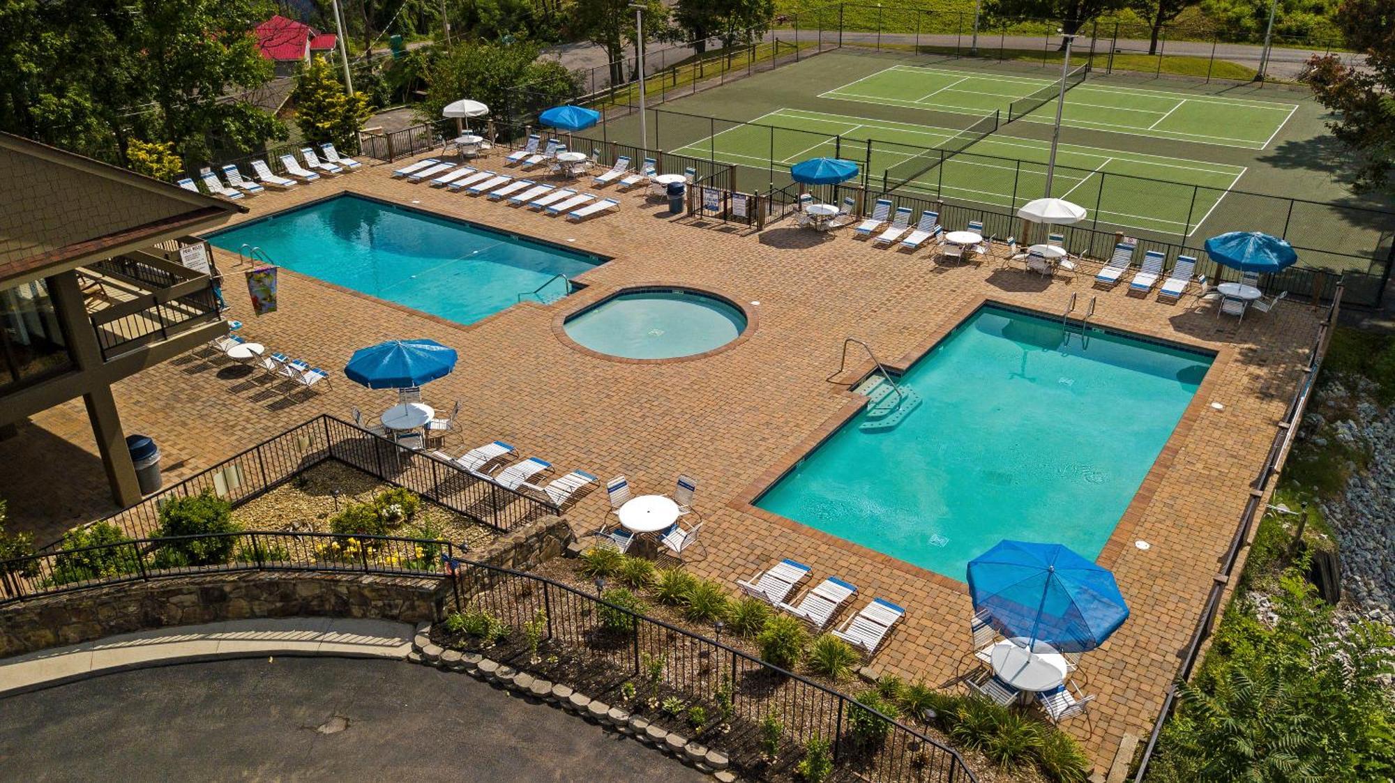 Daya, Hot Tub, Pool Table, 1089 Of Free Attraction Tickets For Each Paid Day, Dollywood And More! Gatlinburg Δωμάτιο φωτογραφία